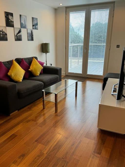Modern Apt Cardiff City Centre - Prime Location Exterior foto